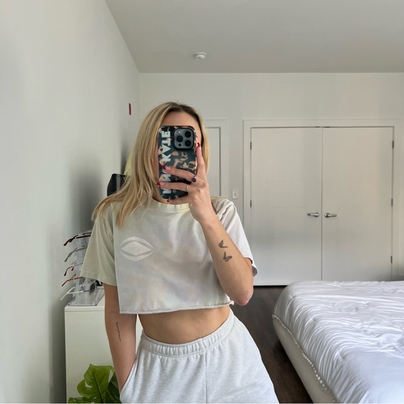 Sold - Picture 1 of 5